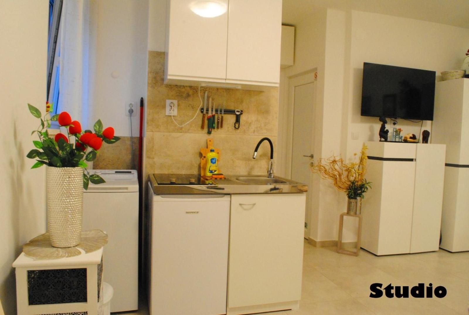 Sunshower Apartment And Studio Split Ngoại thất bức ảnh