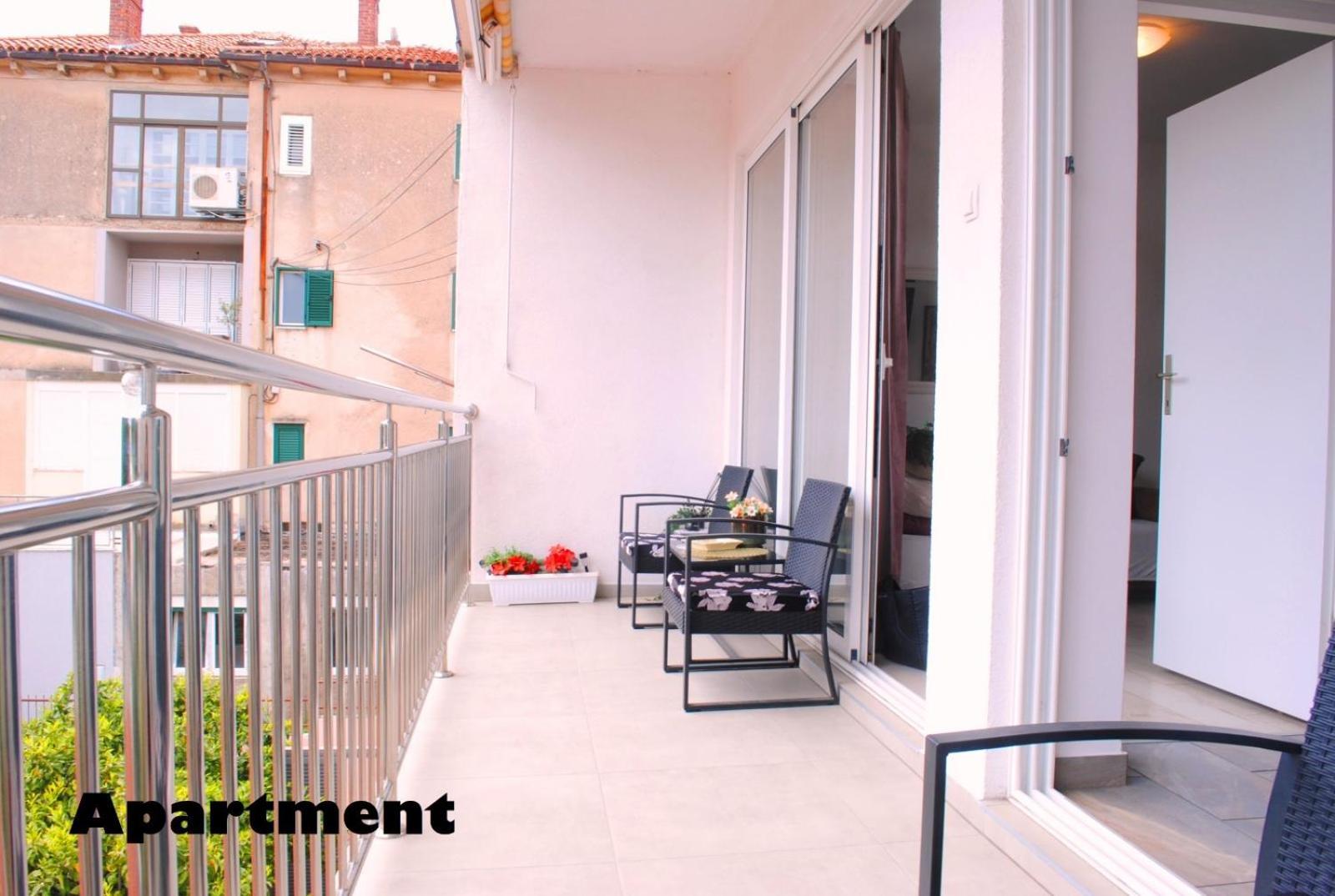 Sunshower Apartment And Studio Split Ngoại thất bức ảnh