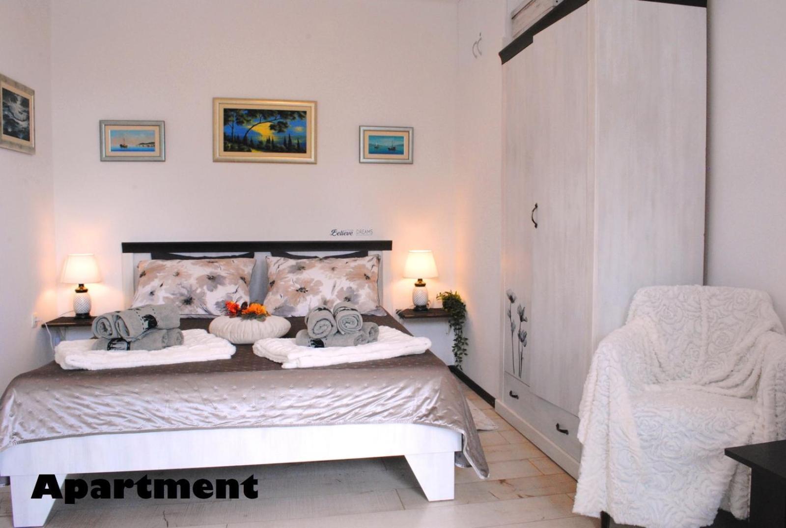 Sunshower Apartment And Studio Split Ngoại thất bức ảnh